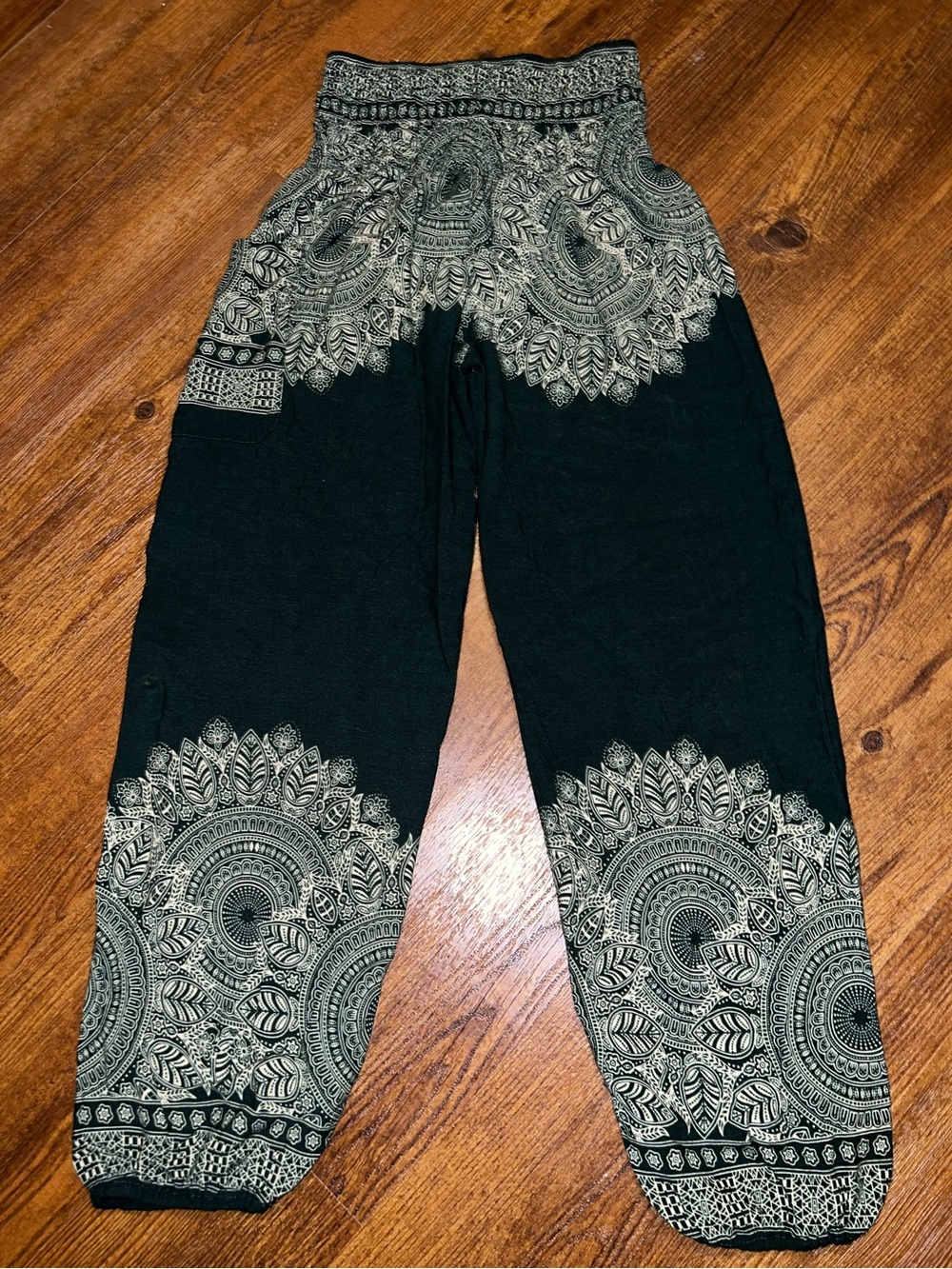 Boho Harem Pants Smocked Hippie Green Mandala Flowy Baggy Wide Leg One Size - Picture 3 of 8